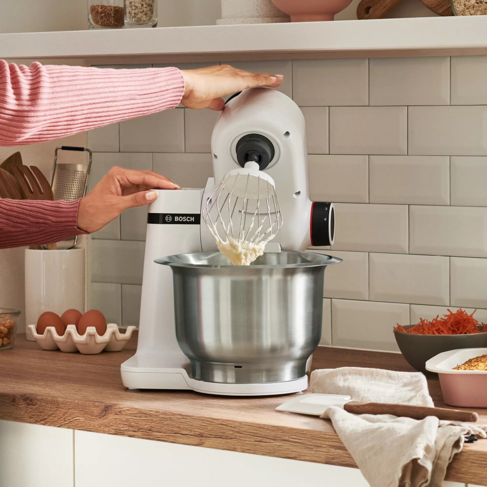 Кухонный комбайн Bosch MUMS2EW40 Кухонный комбайн Bosch MUMS2EW40