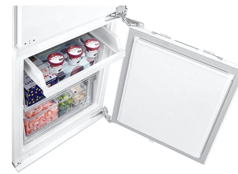 Встраиваемый холодильник Samsung BRB80F30ADF0