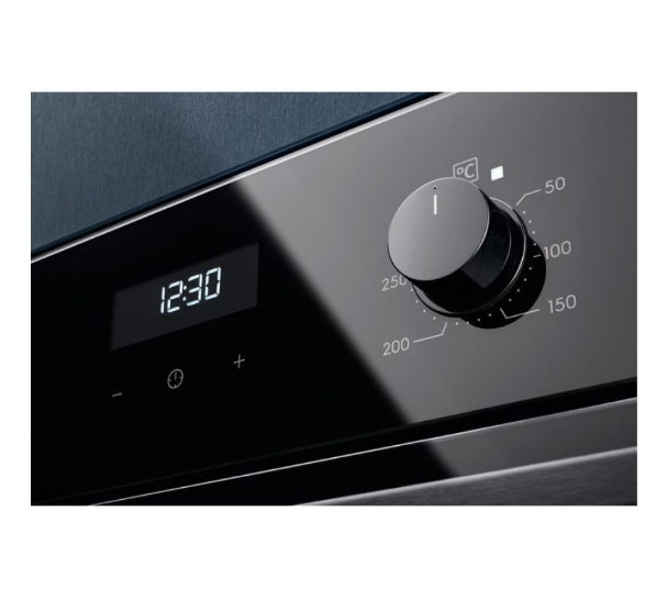 Духовой шкаф Electrolux EOF5H50BZ SurroundCook 500 черный Духовой шкаф Electrolux EOF5H50BZ SurroundCook 500 черный