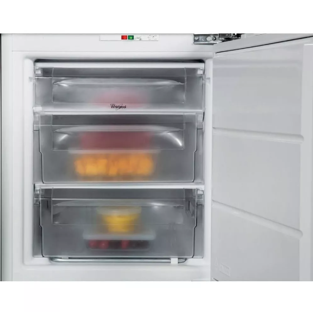 Встраиваемая морозильная камера Whirlpool WBUFZ011 Встраиваемая морозильная камера Whirlpool WBUFZ011