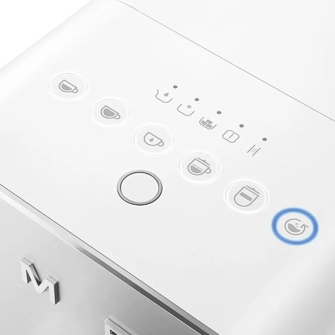 Кофемашина Smeg BCC13WHMEU, белая матовая Кофемашина Smeg BCC13WHMEU, белая матовая