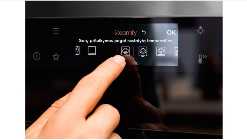 Духовой шкаф Electrolux LOE8P39Z MealAssist 700 черный