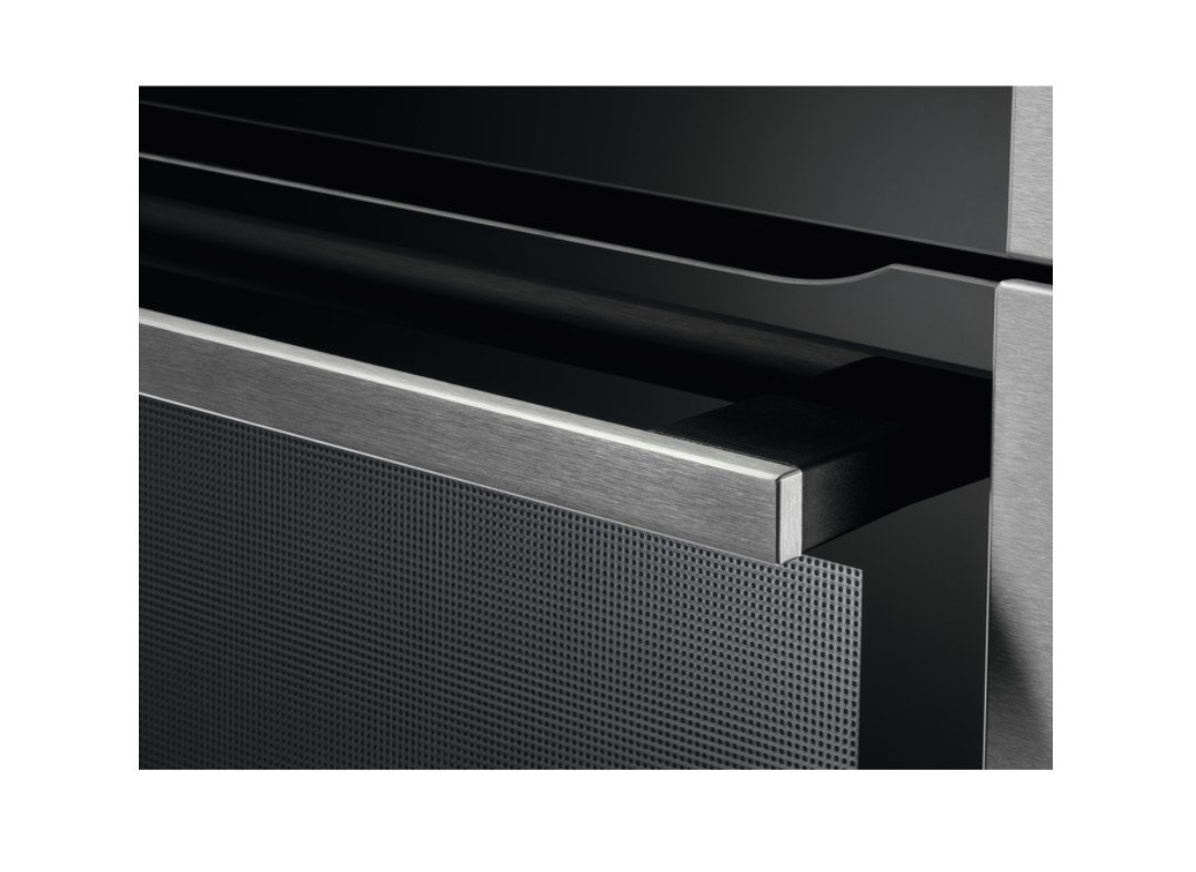 Духовой шкаф электрический AEG BPE 642120M