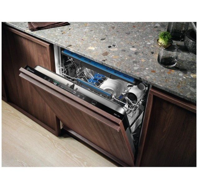 Встраиваемая посудомоечная машина Electrolux EEM 48221L