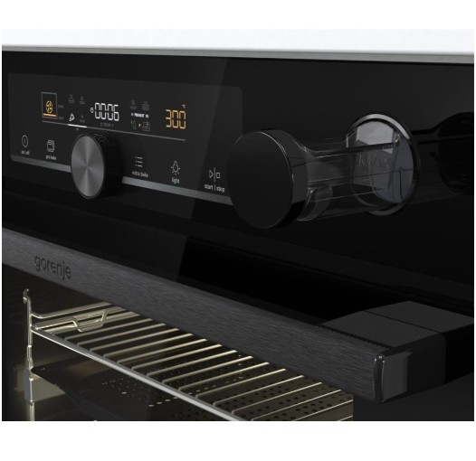 Духовой шкаф с добавлением пара Gorenje BSA6747A04BG
