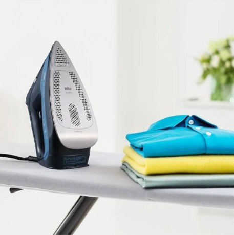 Утюг BRAUN SI 7160 BL Утюг BRAUN SI 7160 BL