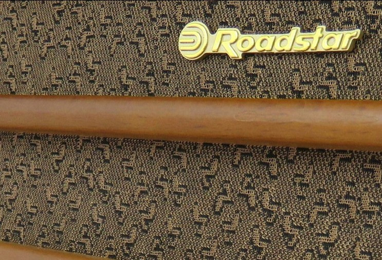 Проигрыватель винила ROADSTAR HIF-1993D