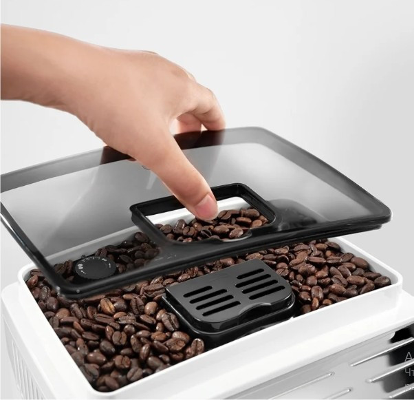 Кофемашина De'Longhi Magnifica S ECAM 21.117, белый