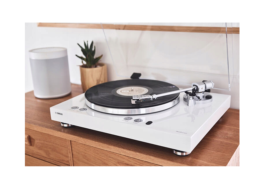 Проигрыватель винила Yamaha MusicCast Vinyl 500 белый