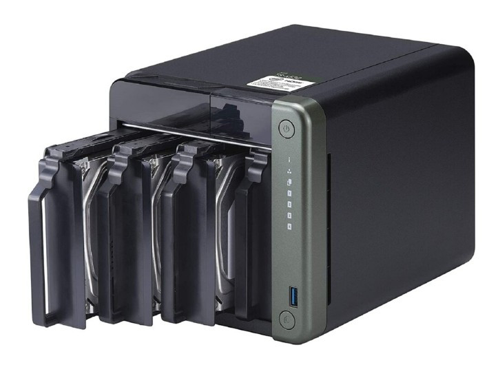 Сетевой накопитель QNAP TS-453D-8G Сетевой накопитель QNAP TS-453D-8G