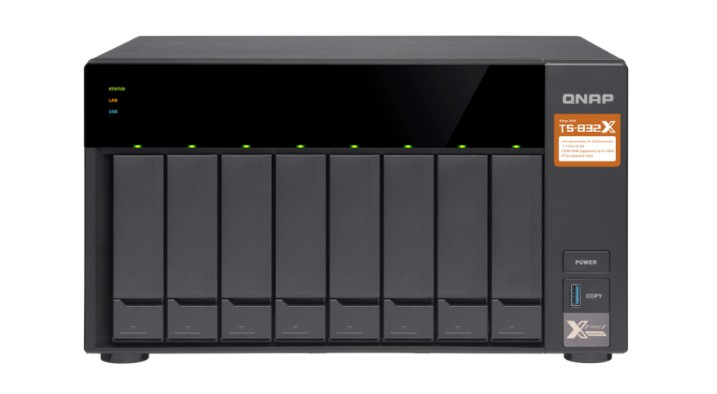 Сетевой накопитель QNAP TS-832X-8G Сетевой накопитель QNAP TS-832X-8G