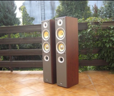 Акустическая система M-AUDIO HTS-700 Акустическая система M-AUDIO HTS-700