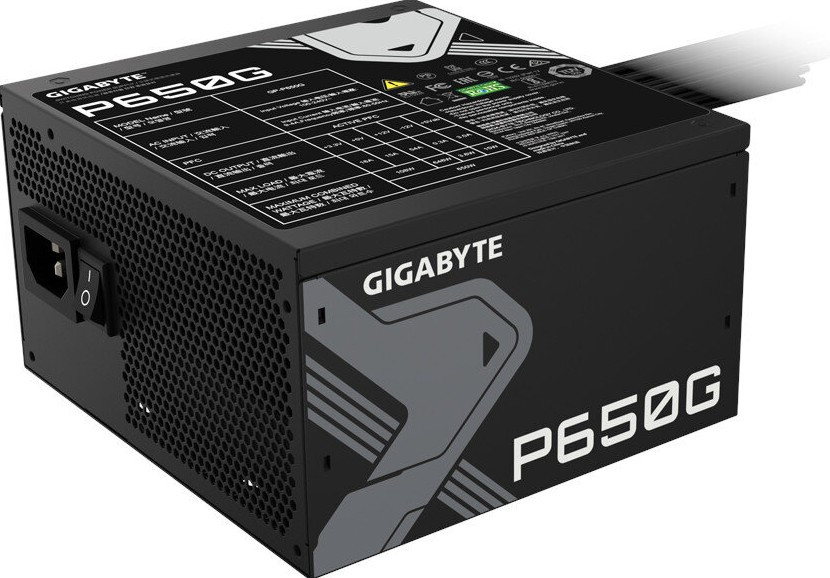 Блок питания GIGABYTE P650G 650W 80 PLUS Gold