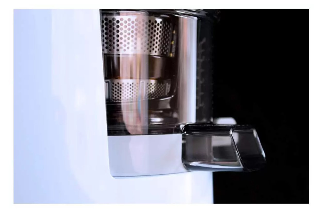 Соковыжималка шнековая Smeg SJF01PBEU пастельный голубой