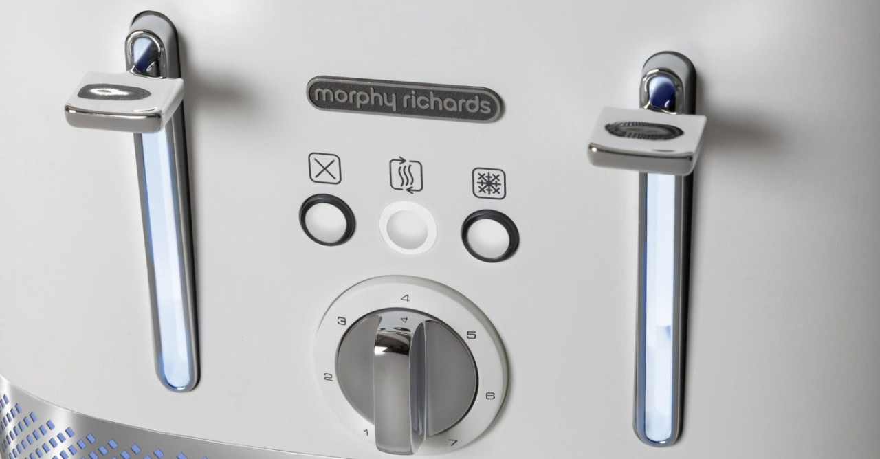 Тостер MORPHY RICHARDS Illumination 248021