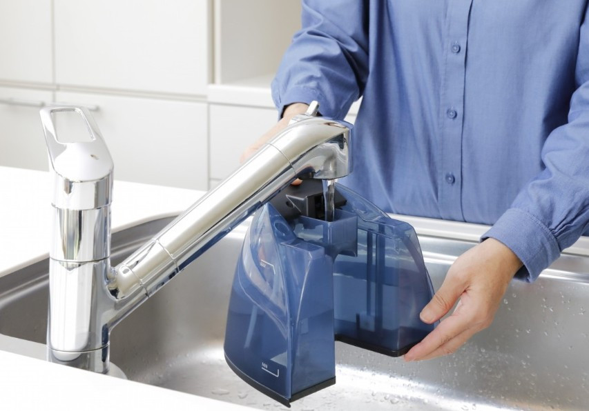 Парогенератор Panasonic NI-GT200ATW, синий