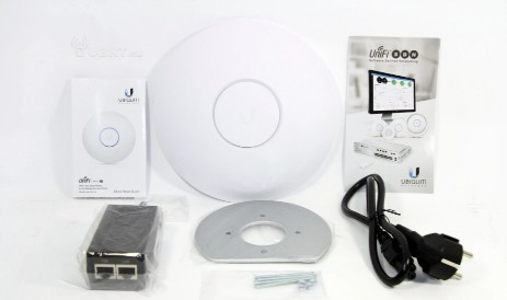 Точка доступа Ubiquiti UniFi AP AC LR (UAP-AC-LR) 2.4/5 ГГц, 450+867 Мбит/с, 22-24 дБи Точка доступа Ubiquiti UniFi AP AC LR (UAP-AC-LR) 2.4/5 ГГц, 450+867 Мбит/с, 22-24 дБи
