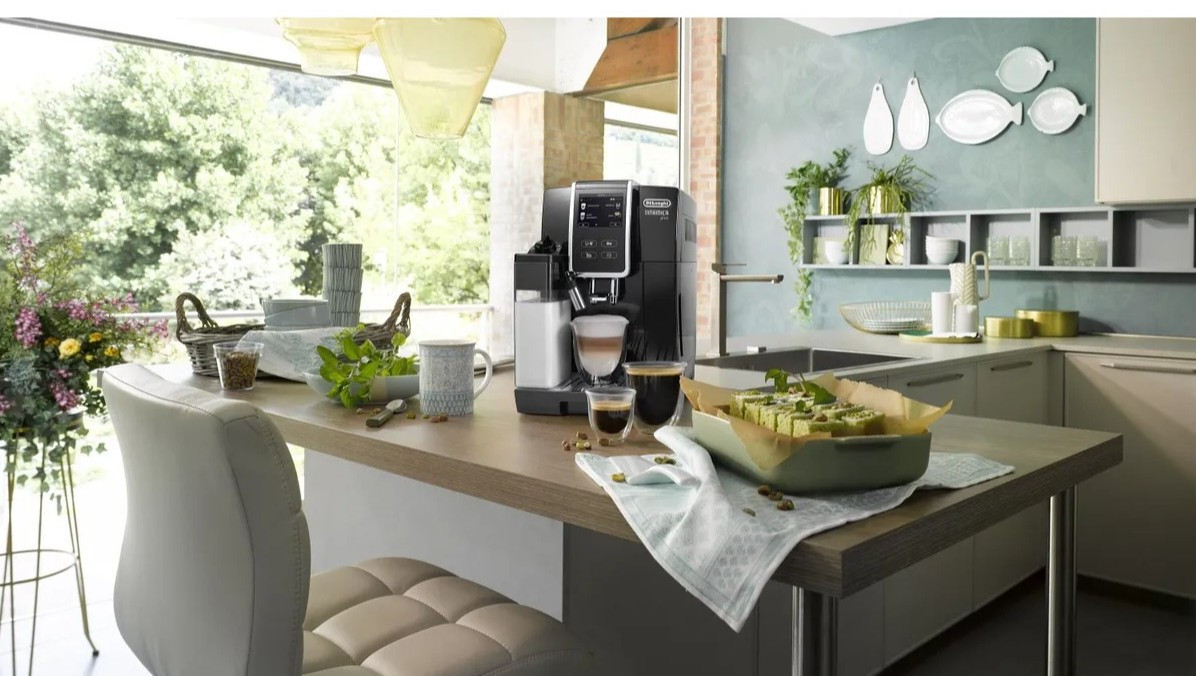 Кофемашина DeLonghi Dinamica Plus ECAM 370.70.B так просто купить в  Калининграде с доставкой за 83990.00 рублей. Скидки… | Klik39.ru - покупки  в один клик