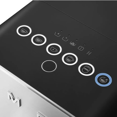 Кофемашина Smeg BCC13BLMEU, черная матовая Кофемашина Smeg BCC13BLMEU, черная матовая