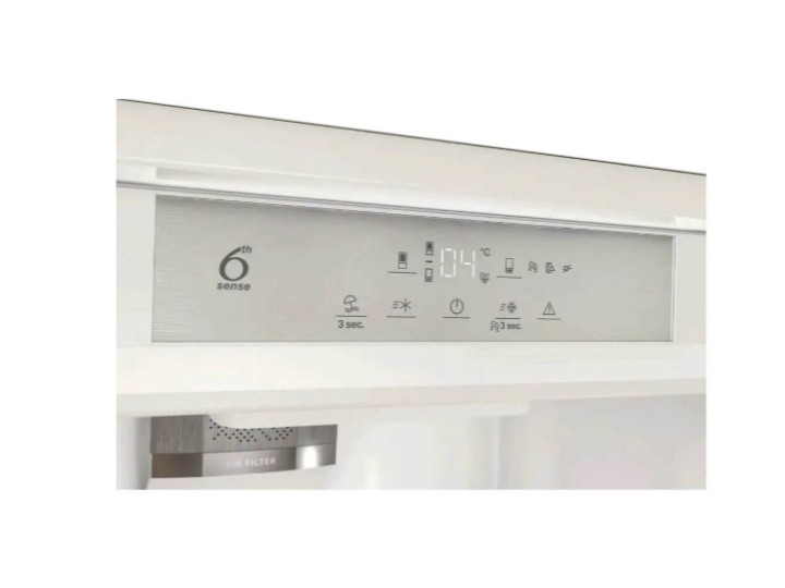 Встраиваемый холодильник Whirlpool SP40 812 EU2 Встраиваемый холодильник Whirlpool SP40 812 EU2
