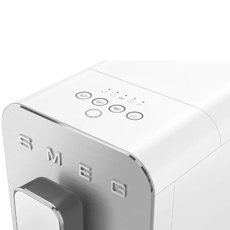 Кофемашина Smeg BCC12WHMEU, белая матовая Кофемашина Smeg BCC12WHMEU, белая матовая