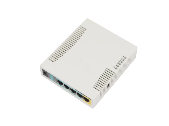 Маршрутизатор Mikrotik RB951Ui-2HnD Маршрутизатор Mikrotik RB951Ui-2HnD