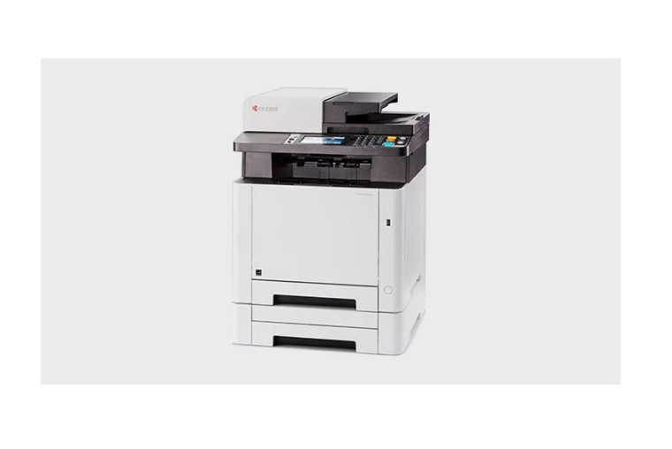 МФУ лазерное KYOCERA ECOSYS M5526cdw, цветн., A4, белый/черный