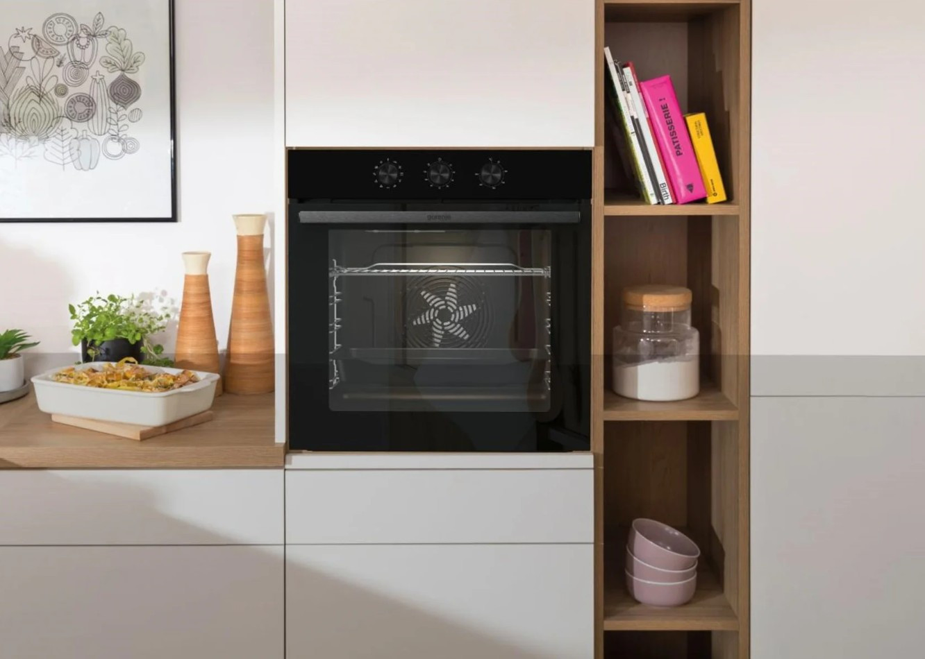 Духовой шкаф Gorenje BO6725E02BG, черный