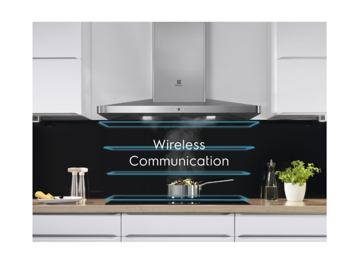 Индукционная варочная панель Electrolux LIR 60433 300 Hob2Hood черный