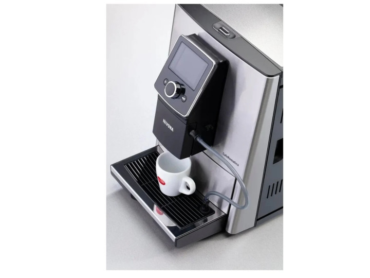 Кофемашина Nivona CafeRomatica NICR 825, нержавеющая сталь/хром Кофемашина Nivona CafeRomatica NICR 825, нержавеющая сталь/хром