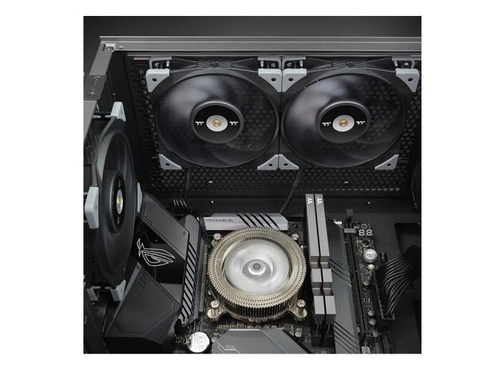 Кулер для корпуса Thermaltake TOUGHFAN 14 Radiator Fan -Black ( CL-F118-PL14BL-A) Кулер для корпуса Thermaltake TOUGHFAN 14 Radiator Fan -Black ( CL-F118-PL14BL-A)