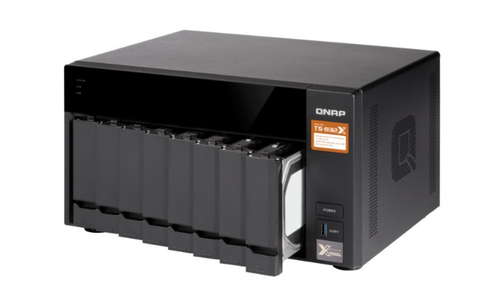 Сетевой накопитель QNAP TS-832X-8G Сетевой накопитель QNAP TS-832X-8G