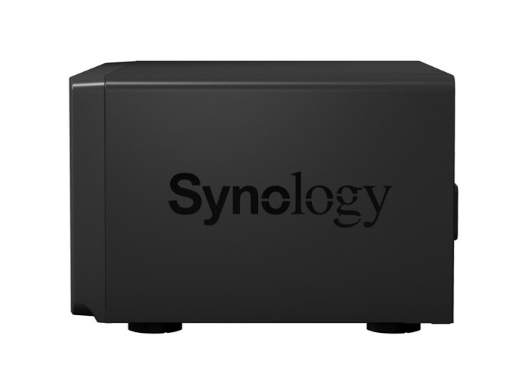 Сетевой накопитель SYNOLOGY DS1817 Сетевой накопитель SYNOLOGY DS1817