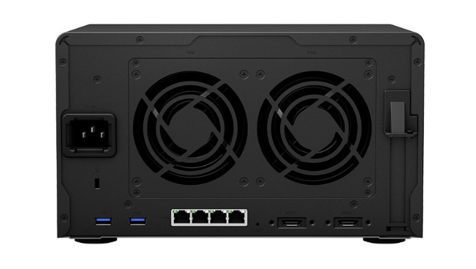 Сетевой накопитель SYNOLOGY DS1621+