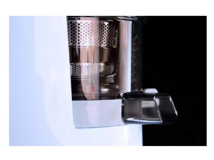 Соковыжималка шнековая Smeg SJF01PBEU пастельный голубой