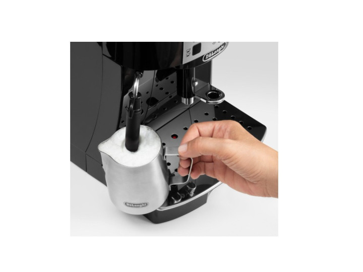 Кофемашина Delonghi ECAM 22.112.B