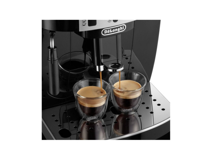 Кофемашина Delonghi ECAM 22.112.B